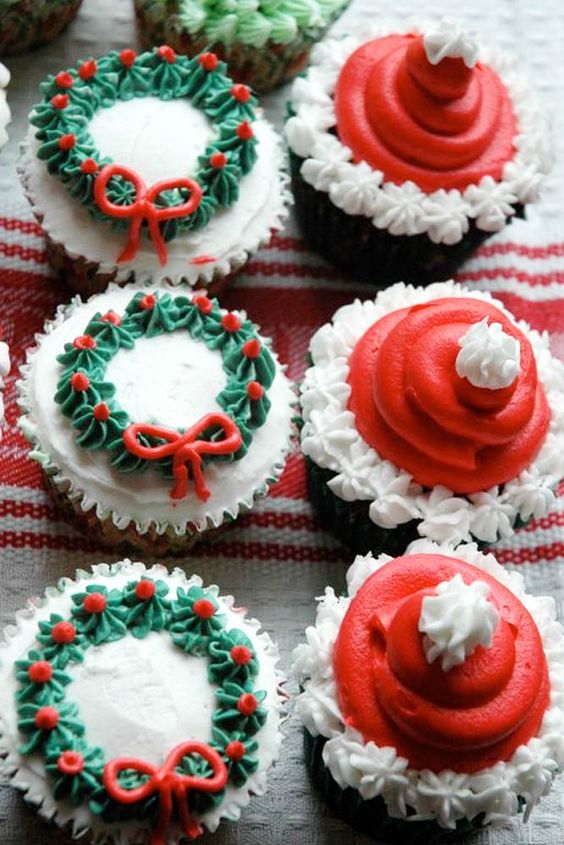 Christmas cupcakes are not only yummy, but they look fun, too. Just decorate the desserts with Christmas trees and garlands. See more ideas here.