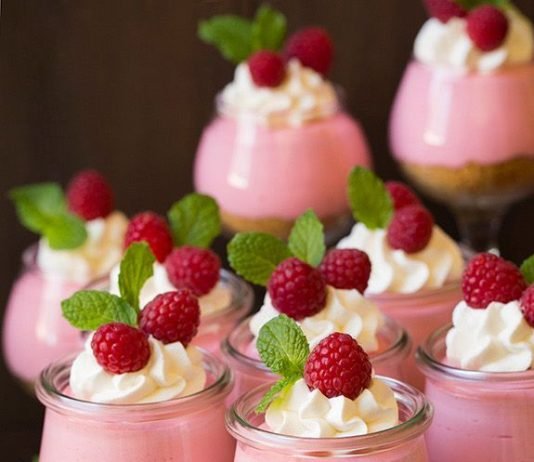 Raspberry Cheesecake Mousse